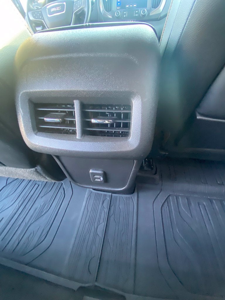 2024 GMC Terrain AT4 HEATED SEATS / AWD / ONE OWNER