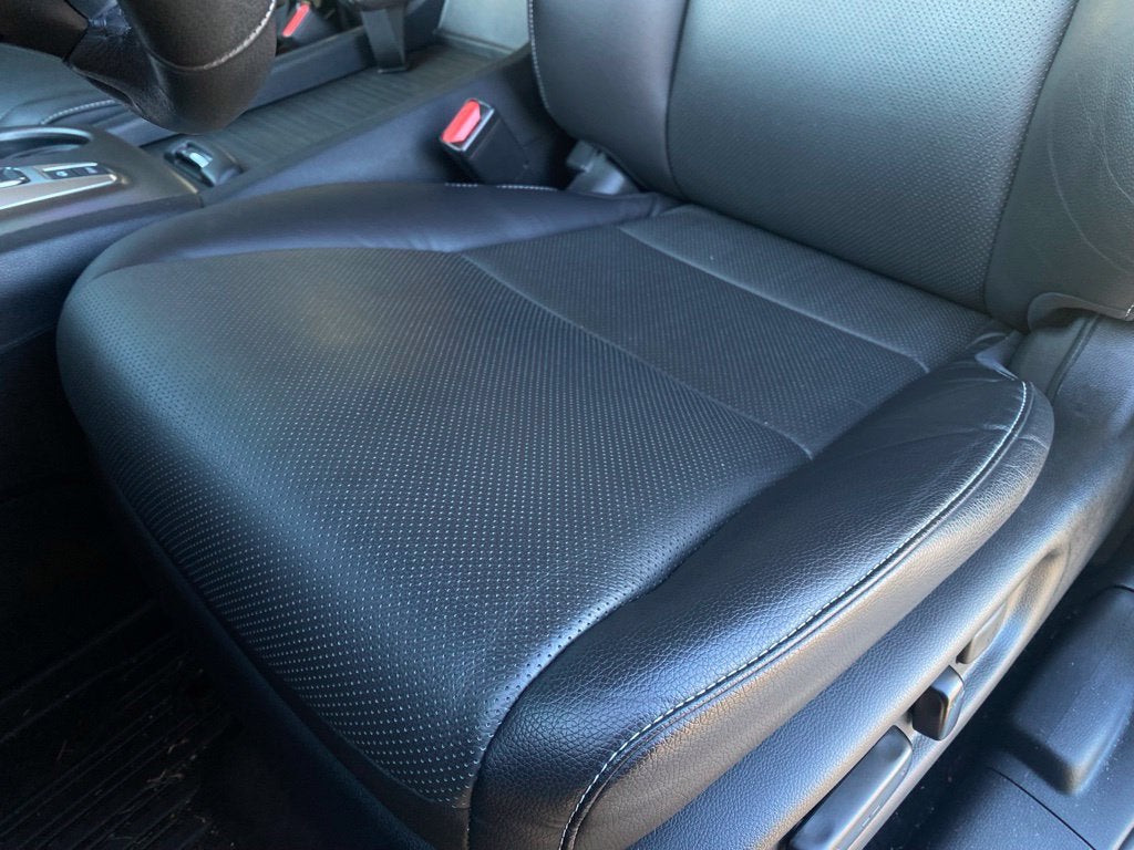 2023 Honda Ridgeline RTL AWD / POWER DRIVERS SEATS / MOONROOF