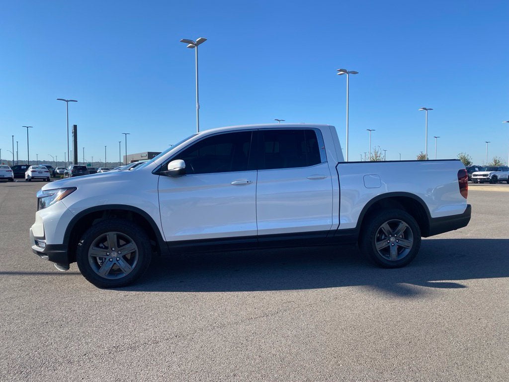 2023 Honda Ridgeline RTL AWD / POWER DRIVERS SEATS / MOONROOF