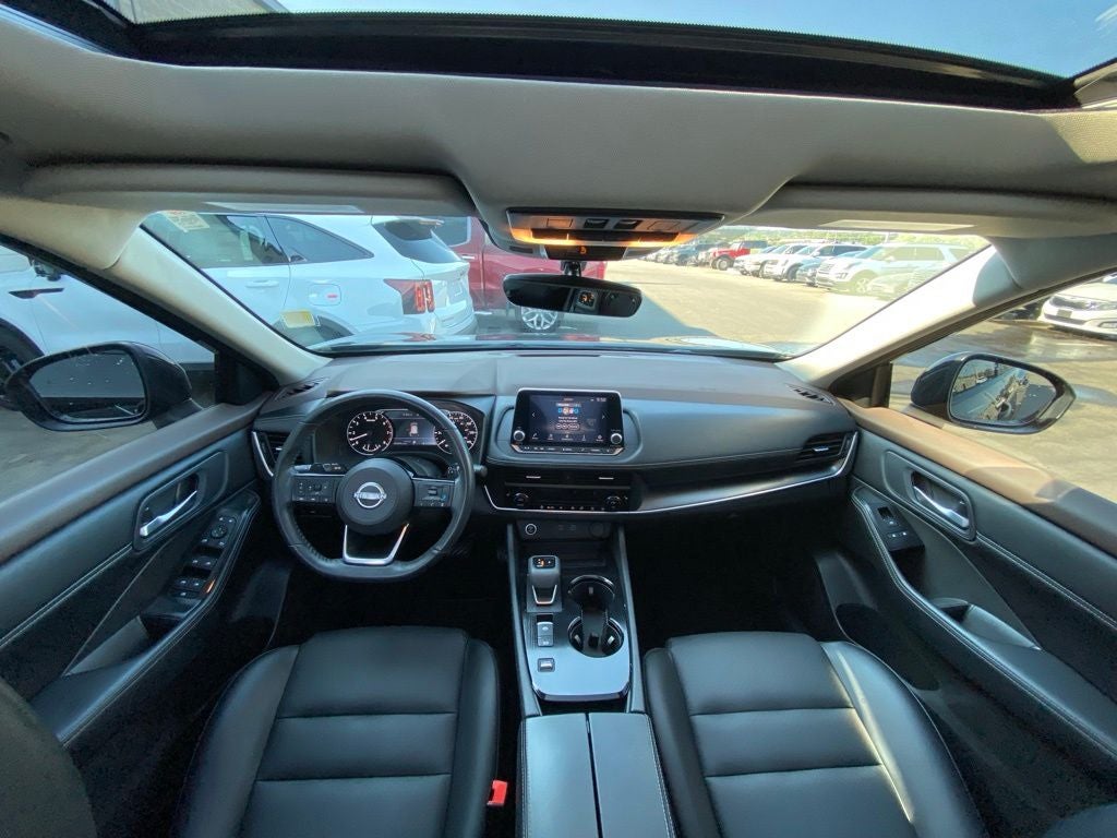 2023 Nissan Rogue SV ONE OWNER / CLEAN CARFAX