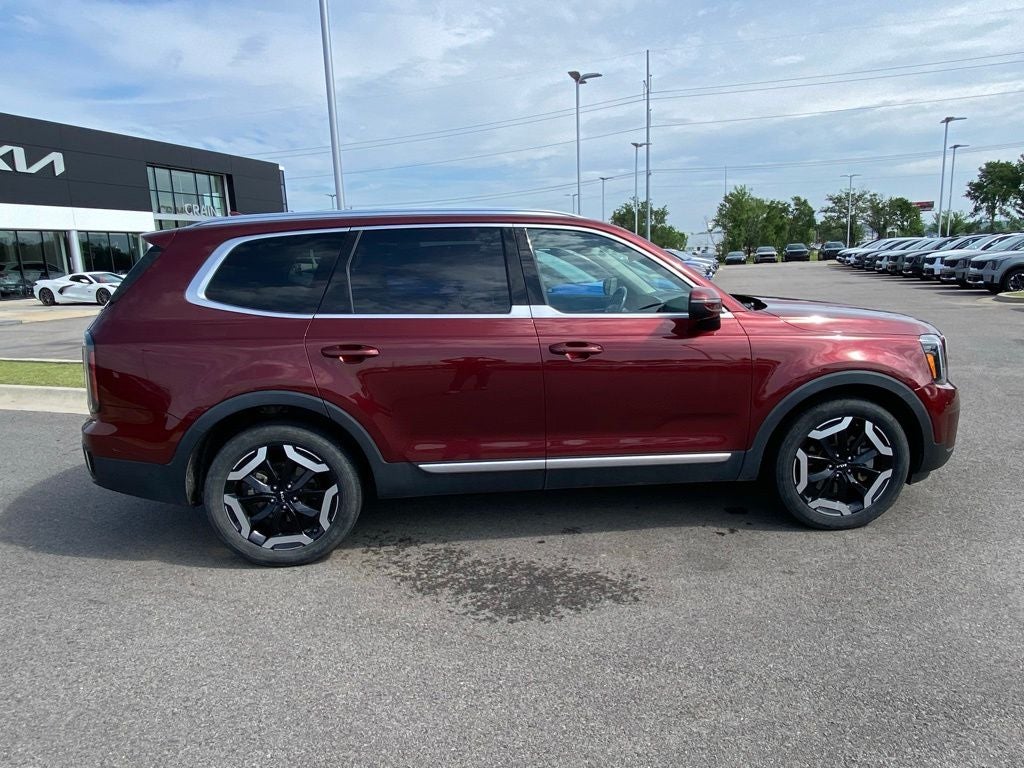 2023 Kia Telluride EX 3RD ROW / MOONROOF / HEATED SEATS