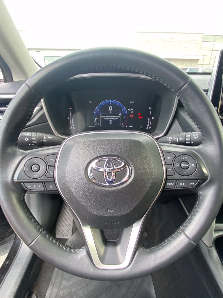 2024 Toyota Corolla Cross XLE POWER DRIVERS SEAT / HEATED SEATS