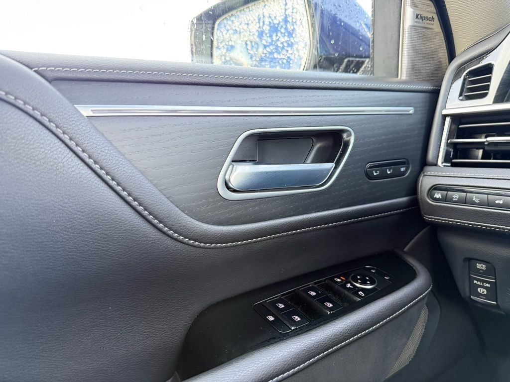 2025 INFINITI QX80 SENSORY HEATED SEATS / MOONROOF / ONE OWNER