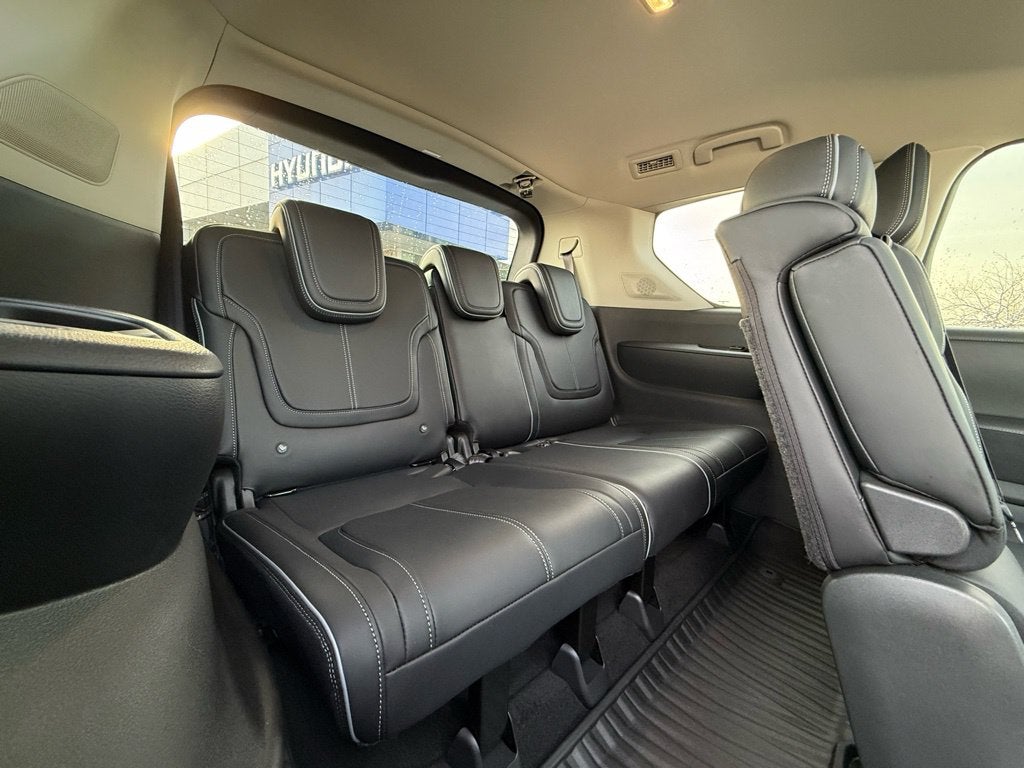 2025 INFINITI QX80 SENSORY HEATED SEATS / MOONROOF / ONE OWNER