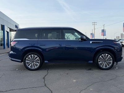 2025 INFINITI QX80 SENSORY HEATED SEATS / MOONROOF / ONE OWNER