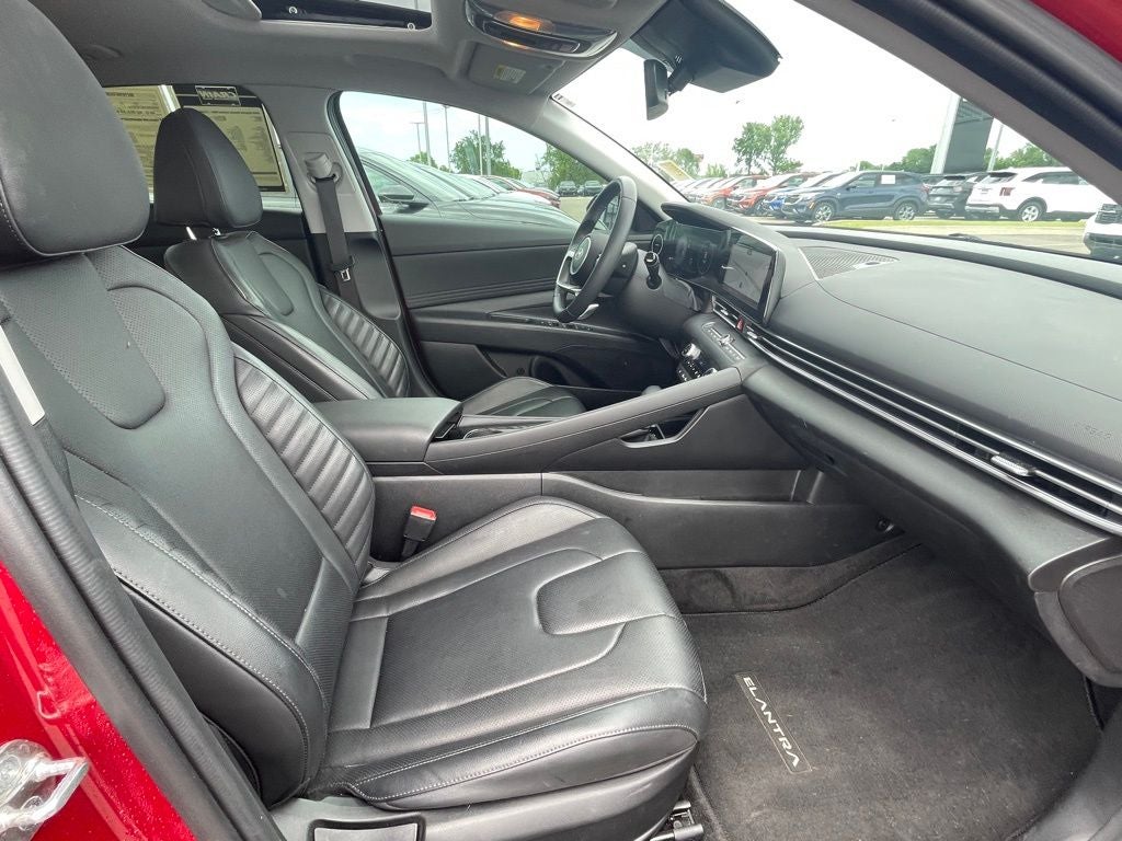 2024 Hyundai Elantra Limited NAV / CLEAN CARFAX