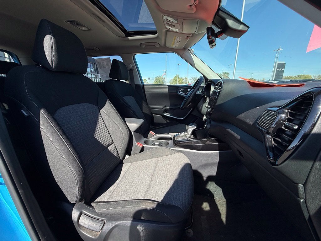 2024 Kia Soul EX HEATED SEATS / NAV / MOONROOF