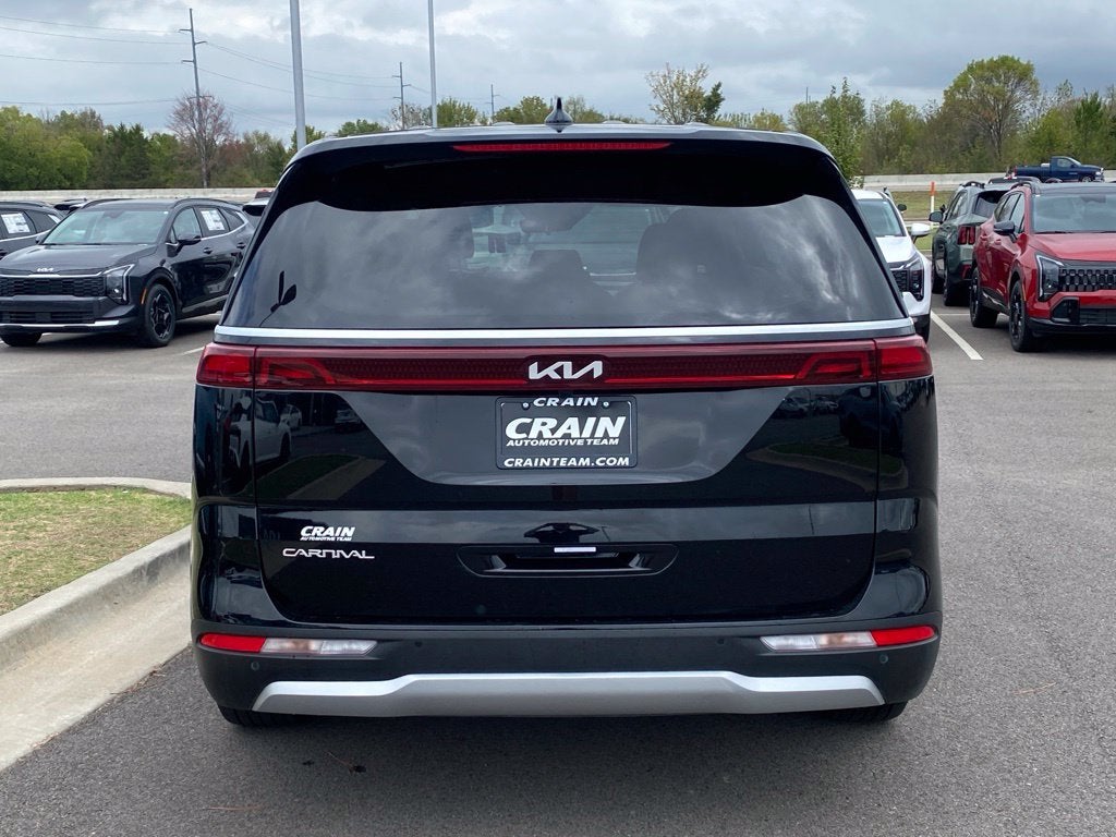 2024 Kia Carnival LX APPLE CARPLAY / 3RD ROW
