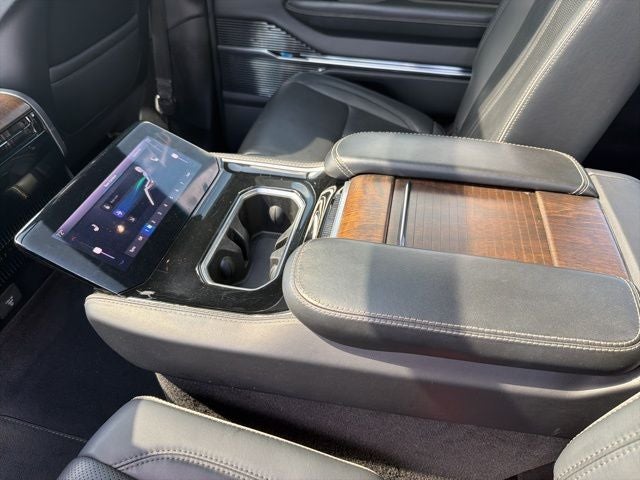 2023 Jeep Grand Wagoneer Series II