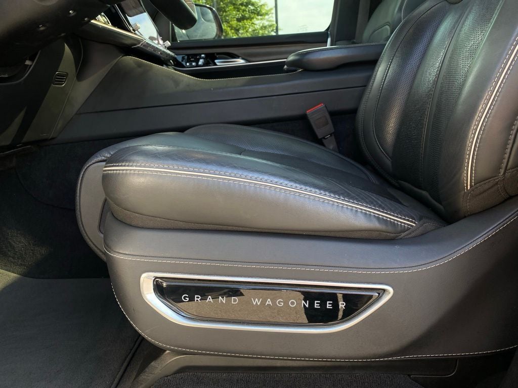 2022 Jeep Grand Wagoneer Series II
