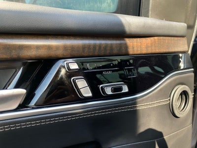 2022 Jeep Grand Wagoneer Series II