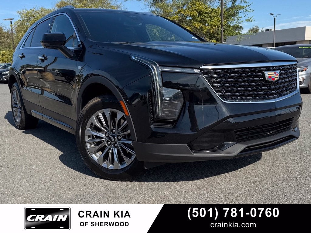 2025 Cadillac XT4 Premium Luxury