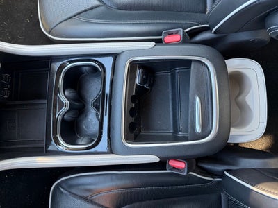 2023 Chrysler Pacifica Hybrid Limited *PHEV, Clean Carfax, One-Owner