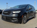2023 Chrysler Pacifica Hybrid Limited *PHEV, Clean Carfax, One-Owner
