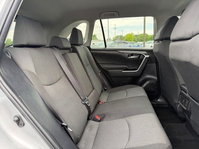 2024 Toyota RAV4 XLE *Clean Carfax, One-Owner