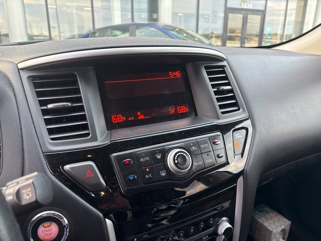 2014 Nissan Pathfinder S