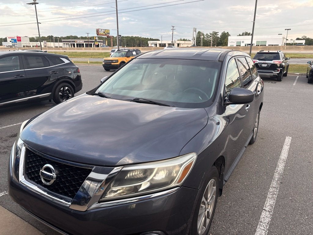 2014 Nissan Pathfinder S