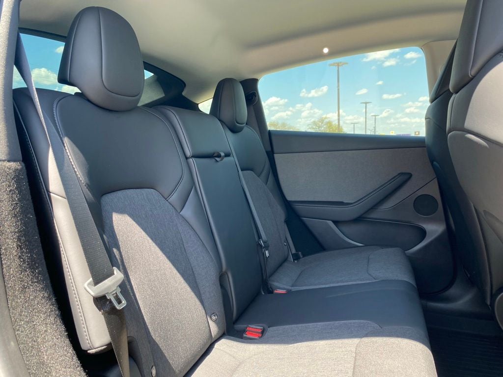 2026 Tesla Model Y Premium