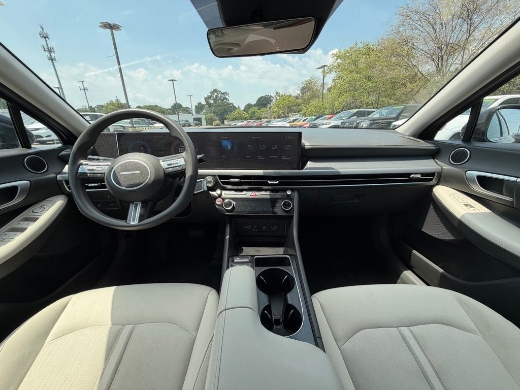 2025 Hyundai Sonata SEL *Clean Carfax, One-Owner