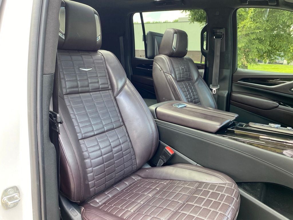 2021 Cadillac Escalade ESV Sport Platinum