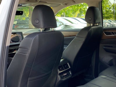 2026 Volkswagen Atlas SE w/Technology
