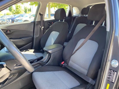 2022 Hyundai Kona SE