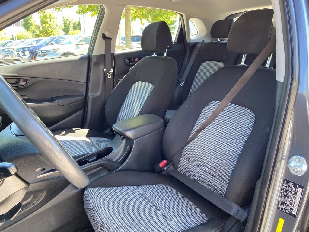 2022 Hyundai Kona SE