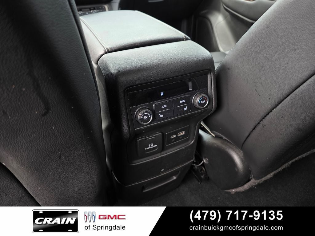 2022 GMC Acadia Denali