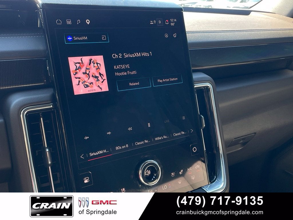 2025 GMC Yukon Elevation