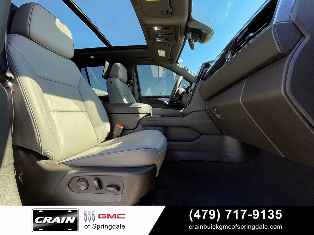 2025 GMC Yukon Elevation