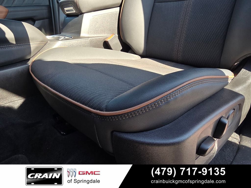 2025 GMC Canyon AT4 2.7L Turbomax