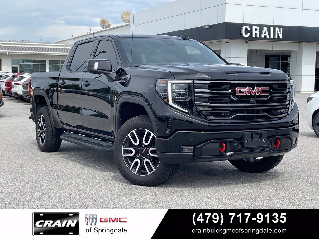 2025 GMC Sierra 1500 AT4