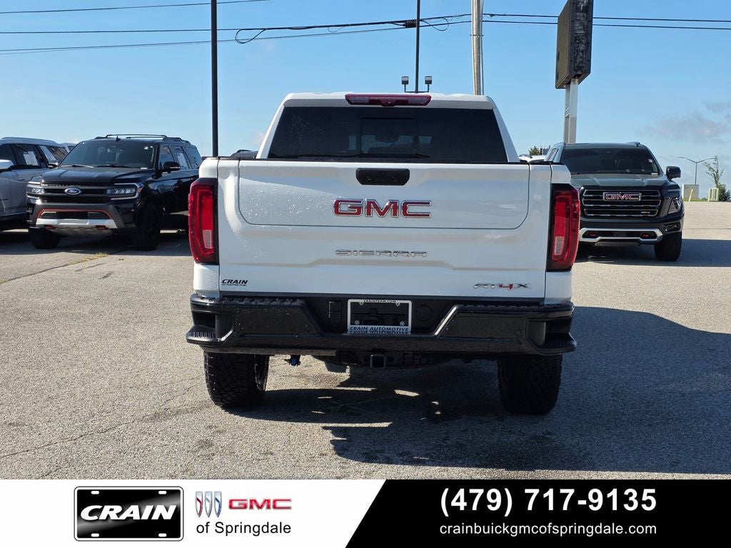 2025 GMC Sierra 1500 AT4X 6.2L V8 / 2IN FACTORY LIFT