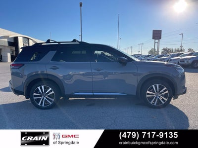 2024 Nissan Pathfinder Platinum