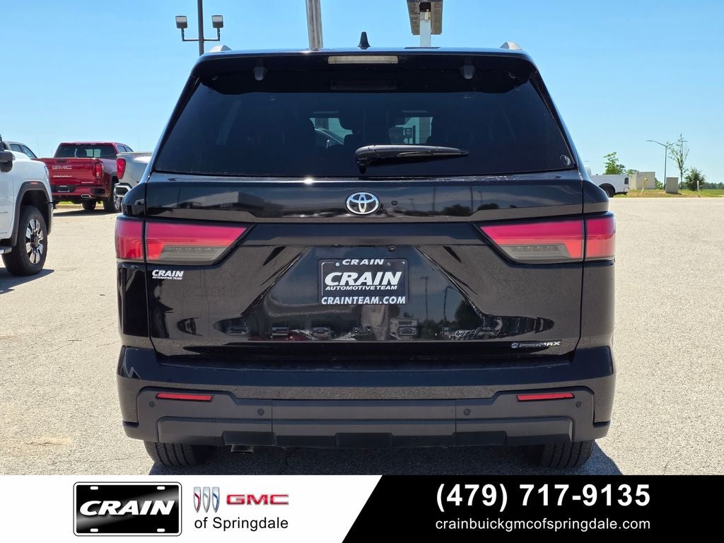 2025 Toyota Sequoia SR5 HYBRID ALL WHEEL DRIVE