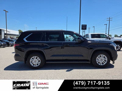 2025 Toyota Sequoia SR5 HYBRID ALL WHEEL DRIVE