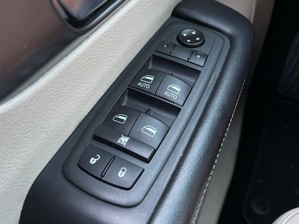 2021 Chrysler Pacifica Hybrid Touring L