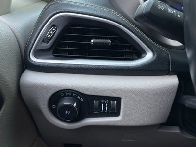 2021 Chrysler Pacifica Hybrid Touring L