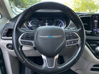 2021 Chrysler Pacifica Hybrid Touring L