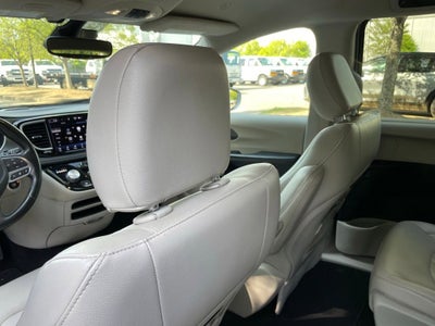 2021 Chrysler Pacifica Hybrid Touring L
