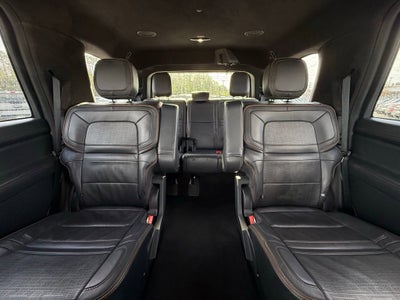 2022 Lincoln Navigator Black Label