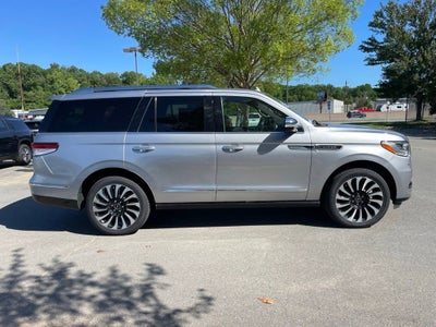2022 Lincoln Navigator Black Label