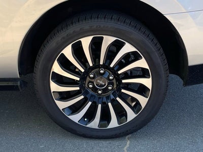 2022 Lincoln Navigator Black Label