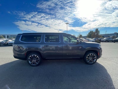 2023 Jeep Grand Wagoneer L Series III
