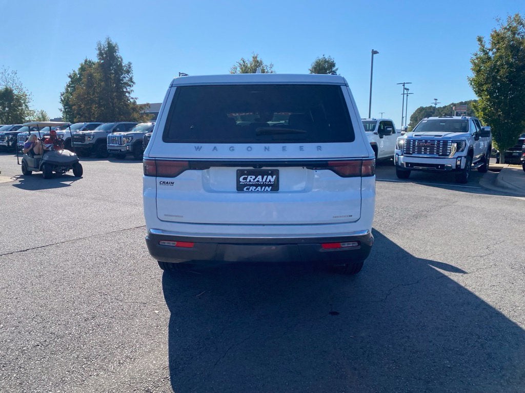 2022 Jeep Wagoneer Series III