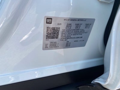 2025 GMC Acadia Elevation
