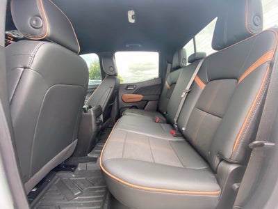 2025 GMC Canyon AT4