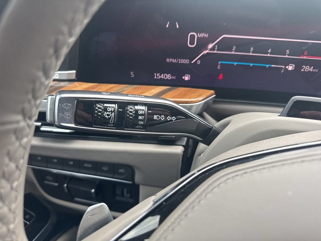 2025 Cadillac Escalade Sport Platinum
