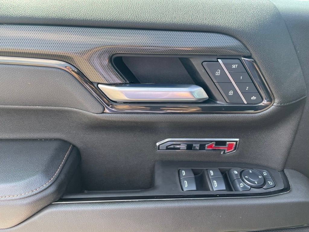 2025 GMC Sierra 1500 AT4