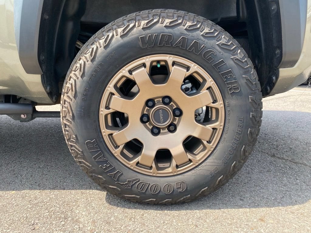 2024 Toyota Tacoma 4WD TRD Sport Hybrid